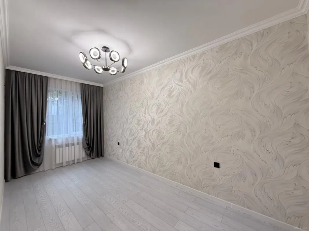 Satılır 2 otaqlı mənzil 55 m²