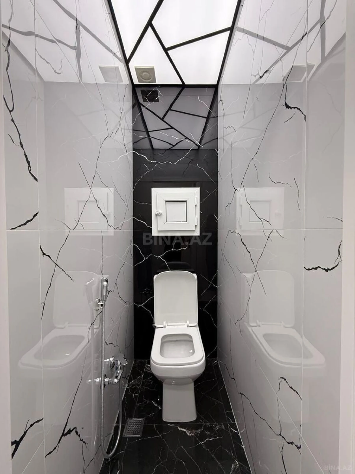 Satılır 2 otaqlı mənzil 55 m²