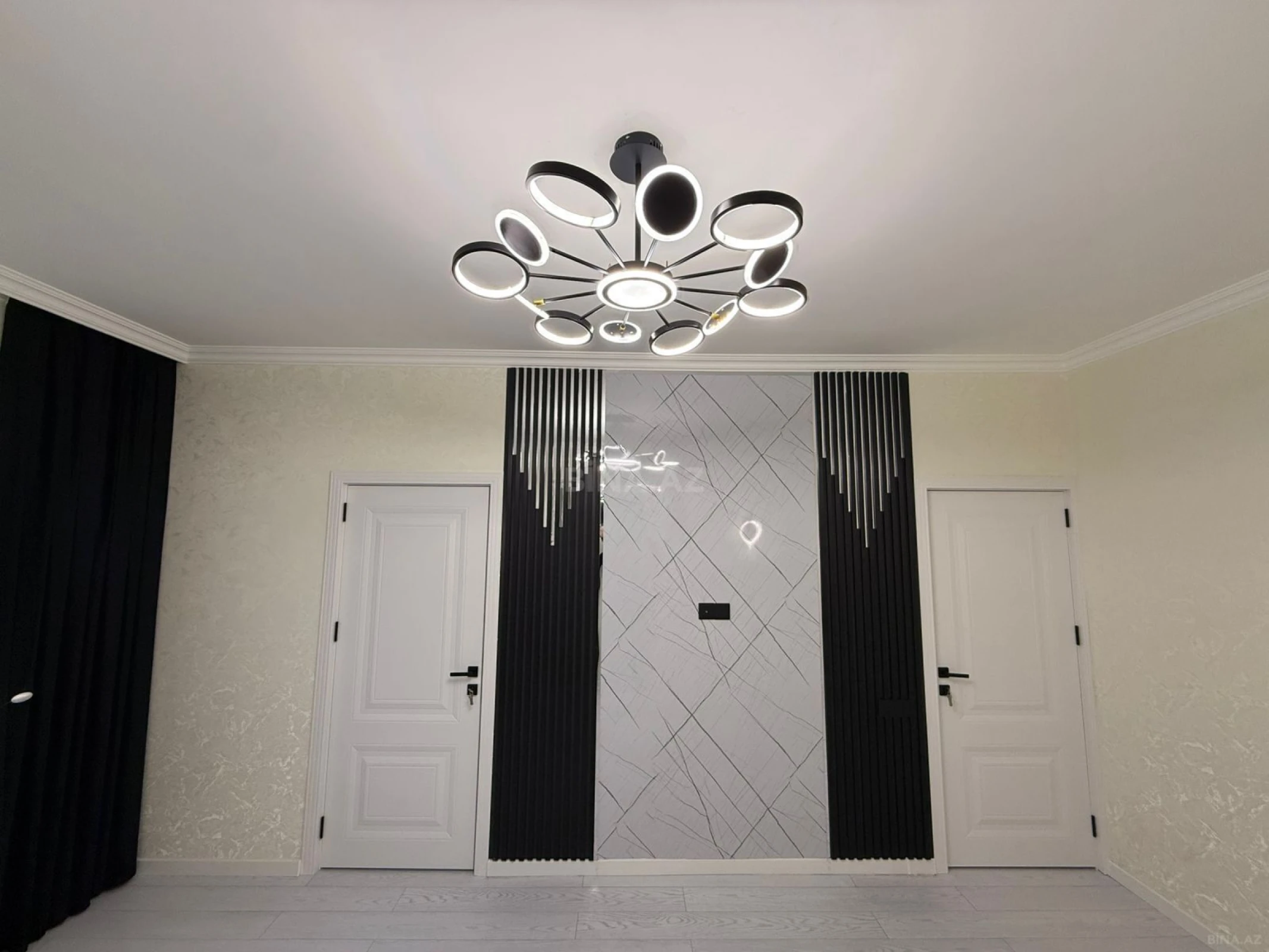 Satılır 2 otaqlı mənzil 55 m²