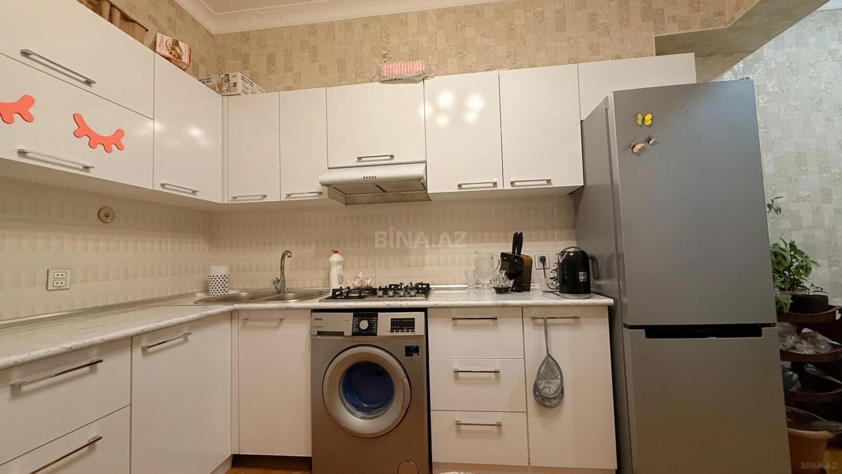 Kirayə verilir 2 otaqlı mənzil 70 m²