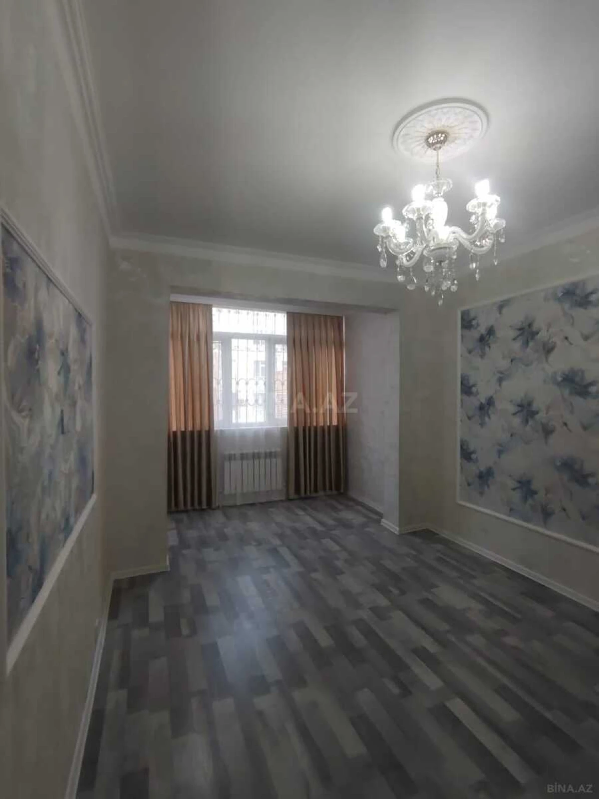 Satılır 3 otaqlı mənzil 70 m²