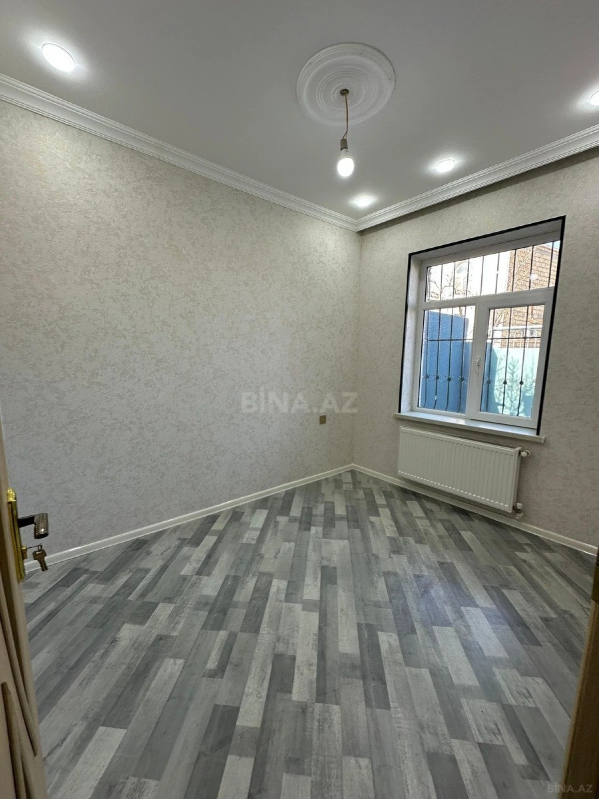 Satılır 4 otaqlı həyət evi 90 m²