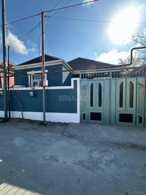 Satılır 4 otaqlı həyət evi 90 m²