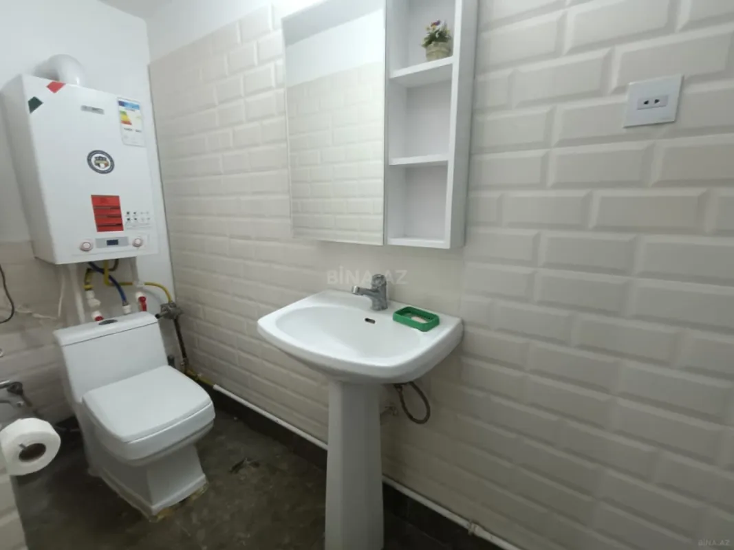 Kirayə verilir 3 otaqlı ofis 130 m²