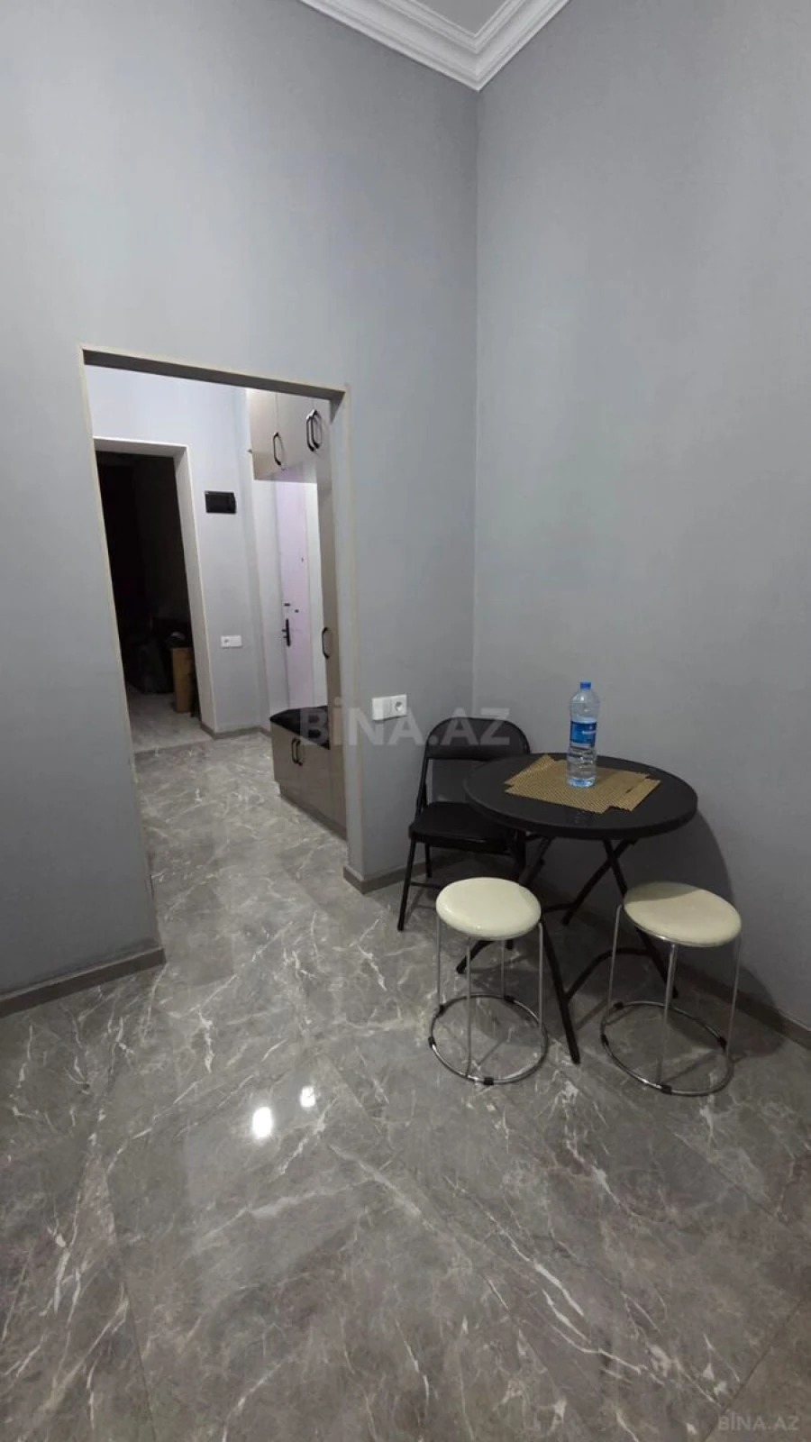 Kirayə verilir 2 otaqlı mənzil 50 m²