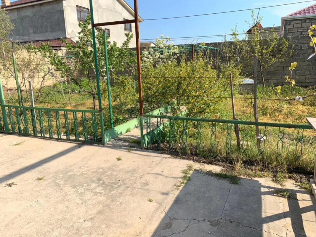 Satılır 3 otaqlı həyət evi 100 m²