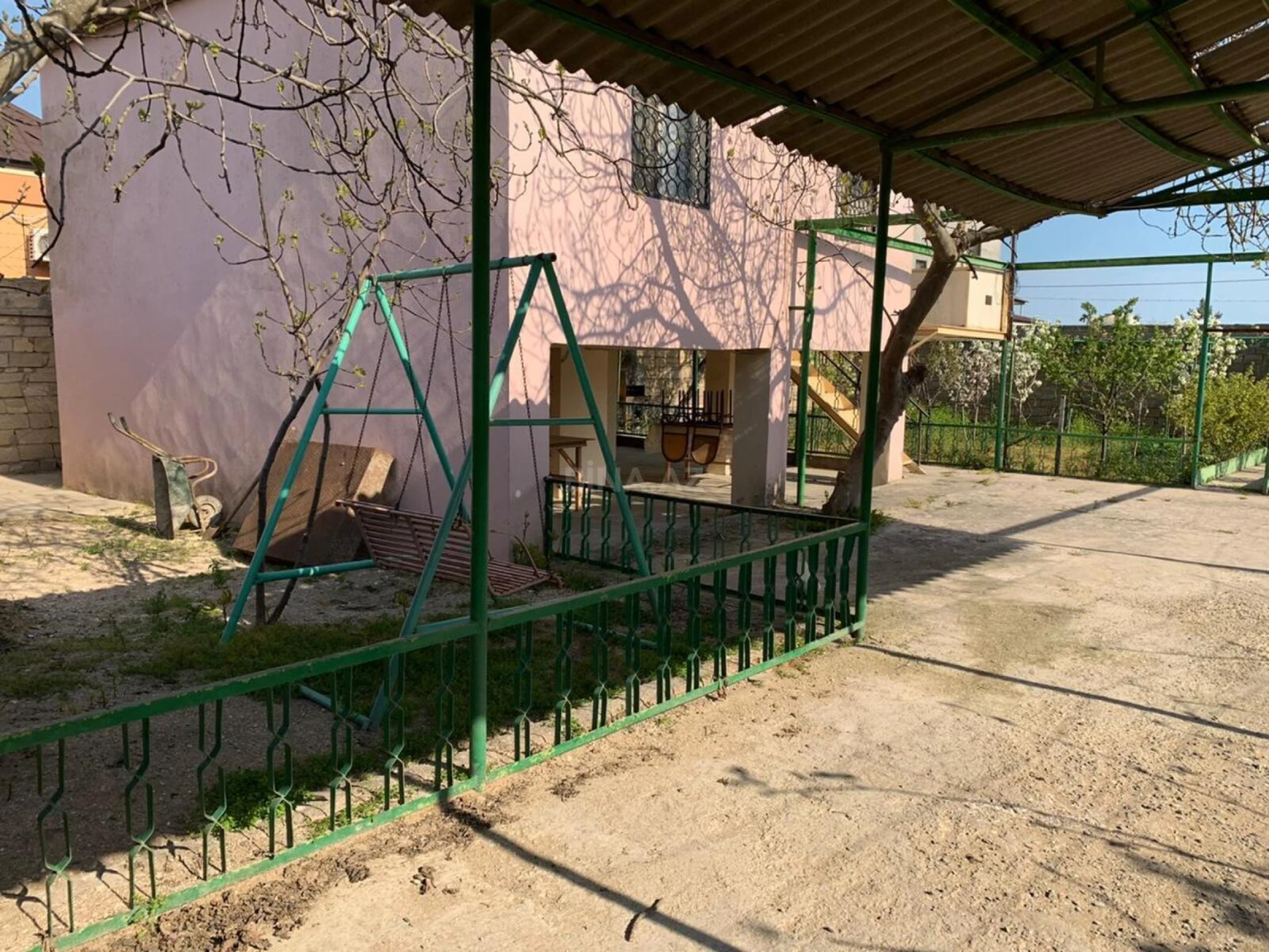 Satılır 3 otaqlı həyət evi 100 m²