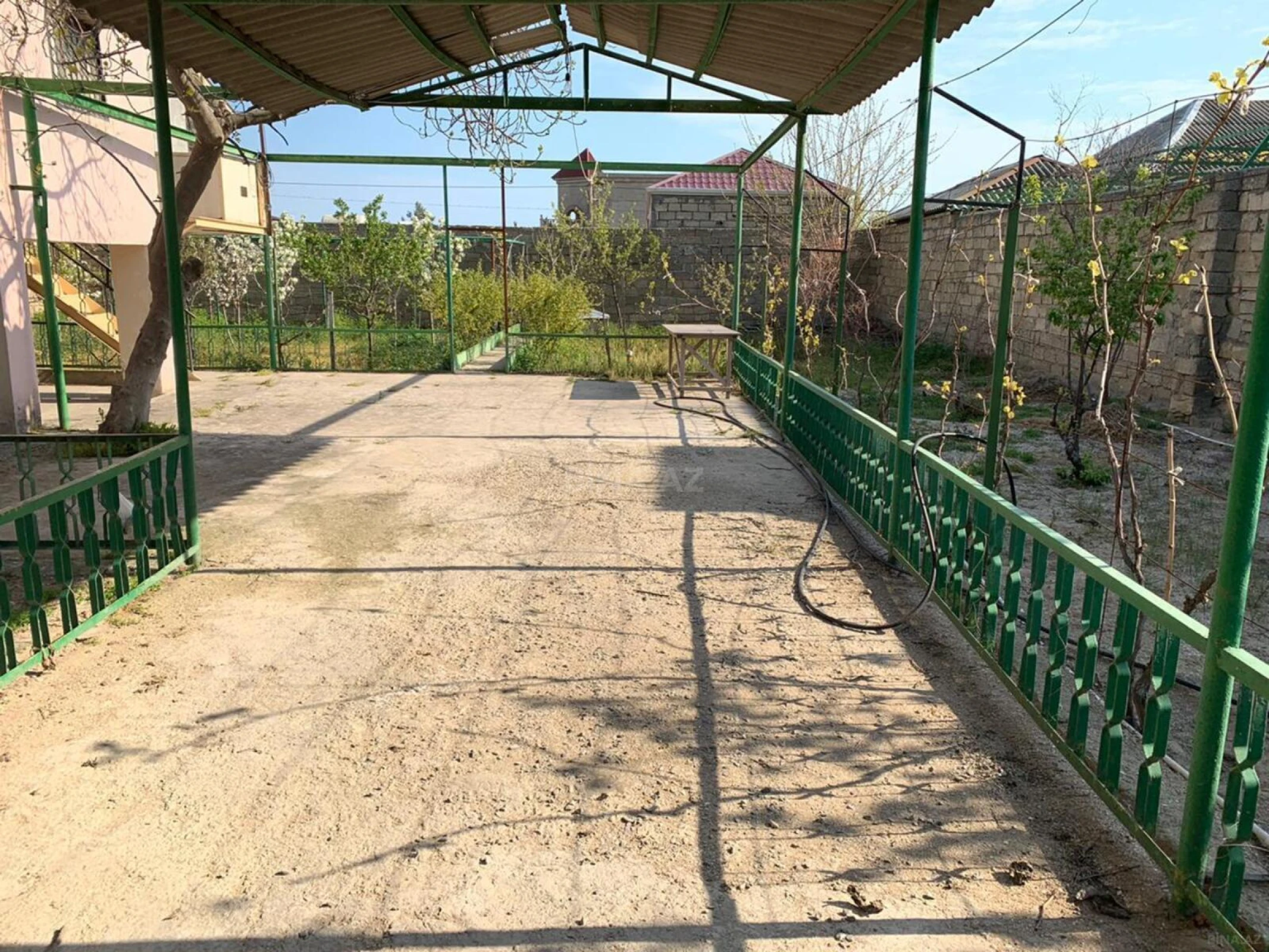 Satılır 3 otaqlı həyət evi 100 m²