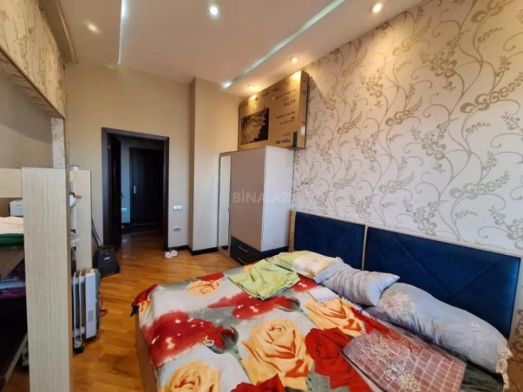 Satılır 3 otaqlı mənzil 100 m²