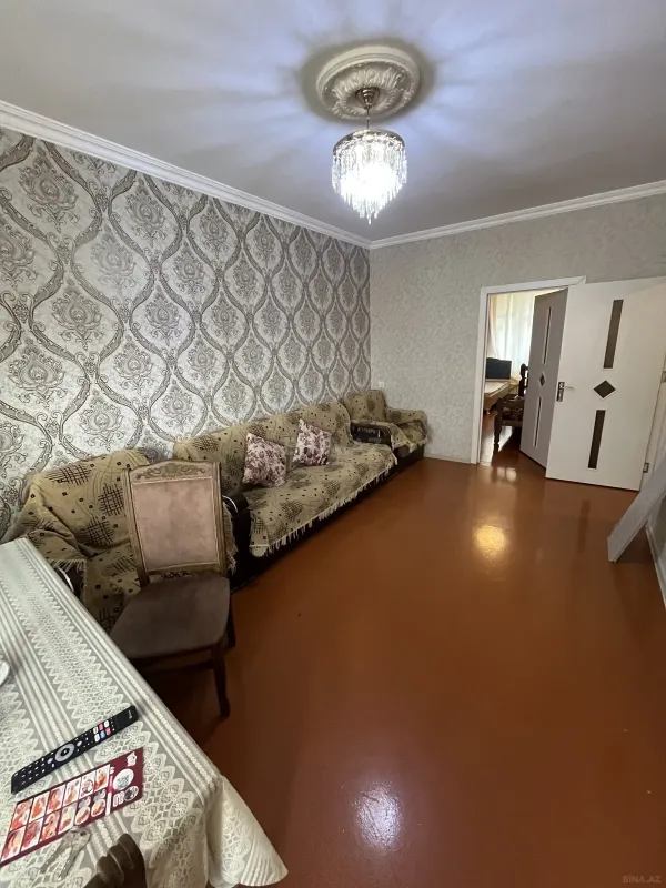 Kirayə verilir 2 otaqlı mənzil 50 m²