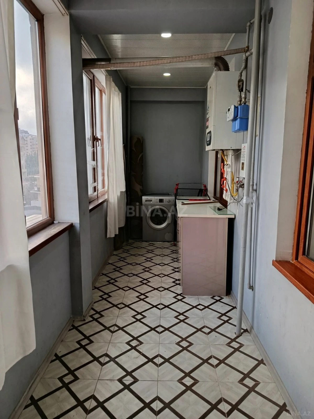 Kirayə verilir 3 otaqlı mənzil 110 m²