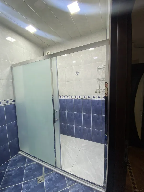 Kirayə verilir 2 otaqlı mənzil 100 m²