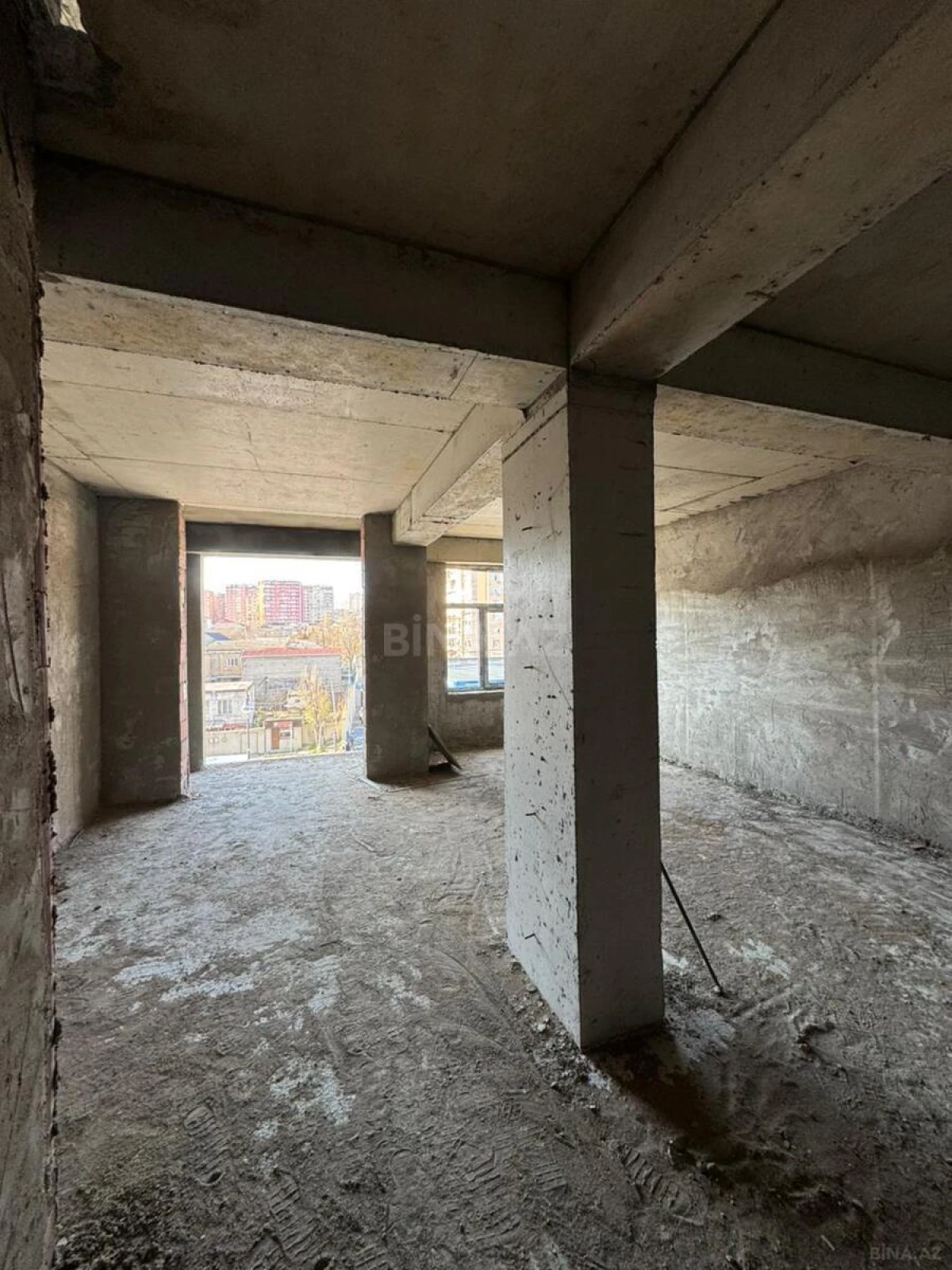 Satılır 2 otaqlı mənzil 45 m²