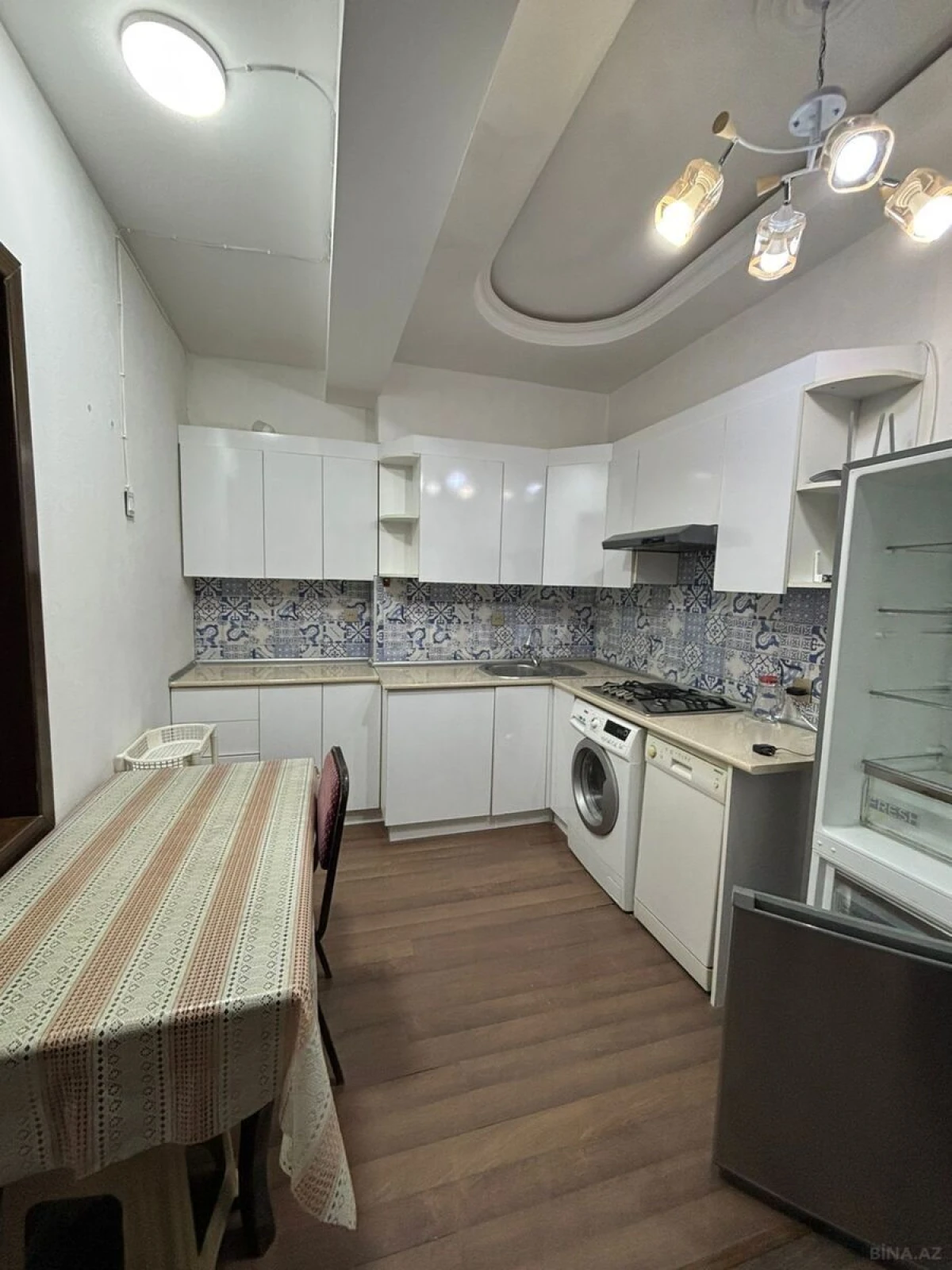 Kirayə verilir 3 otaqlı mənzil 87 m²