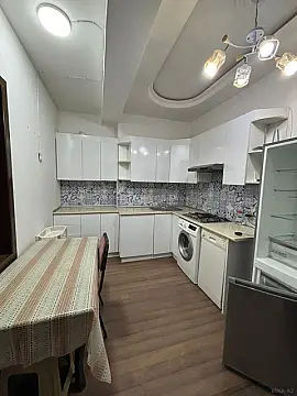 Kirayə verilir 3 otaqlı mənzil 87 m²