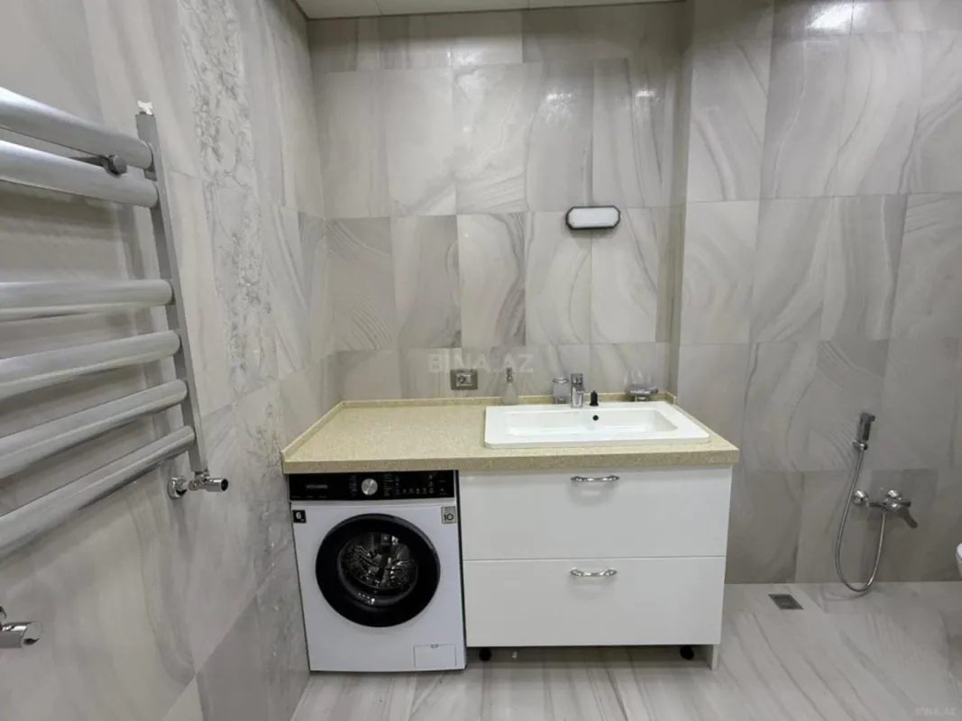 Kirayə verilir 2 otaqlı mənzil 100 m²