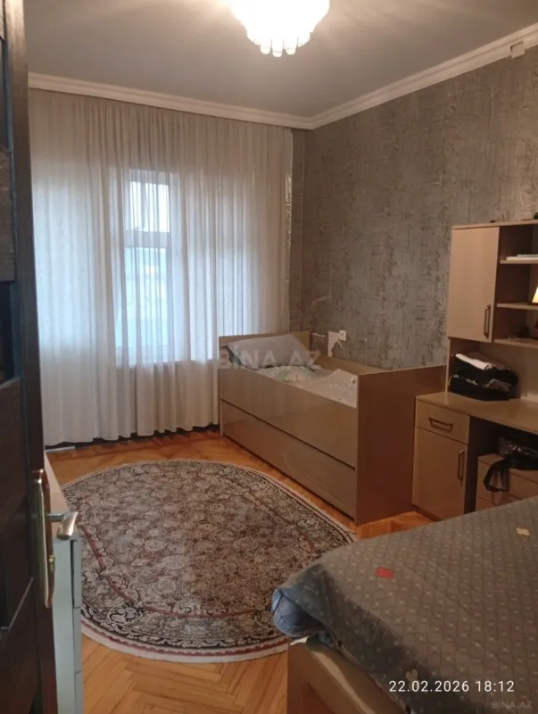 Satılır 3 otaqlı mənzil 90 m²