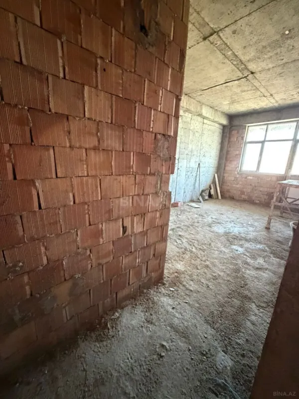 Satılır 3 otaqlı mənzil 128 m²