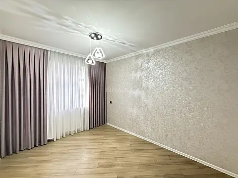 Satılır 3 otaqlı mənzil 65 m²