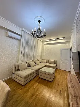 Satılır 2 otaqlı mənzil 62 m²