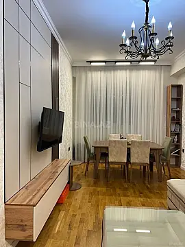 Satılır 2 otaqlı mənzil 62 m²