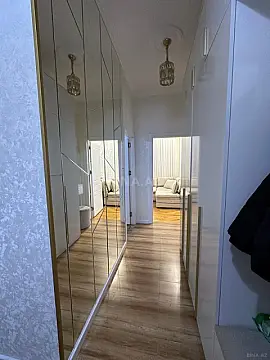 Satılır 2 otaqlı mənzil 62 m²