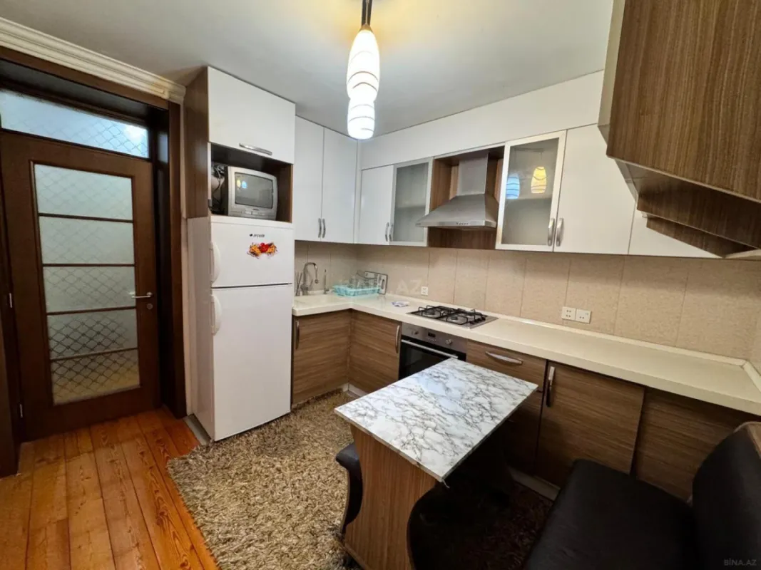 Satılır 1 otaqlı mənzil 45 m²