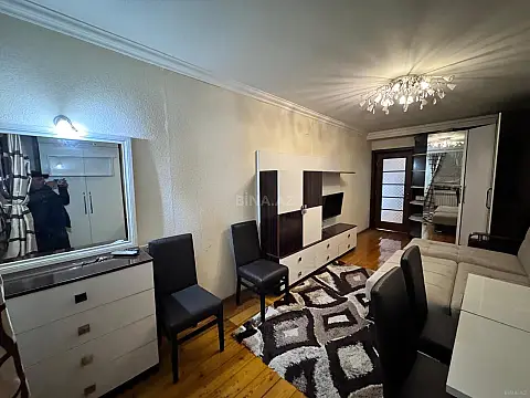 Satılır 1 otaqlı mənzil 45 m²