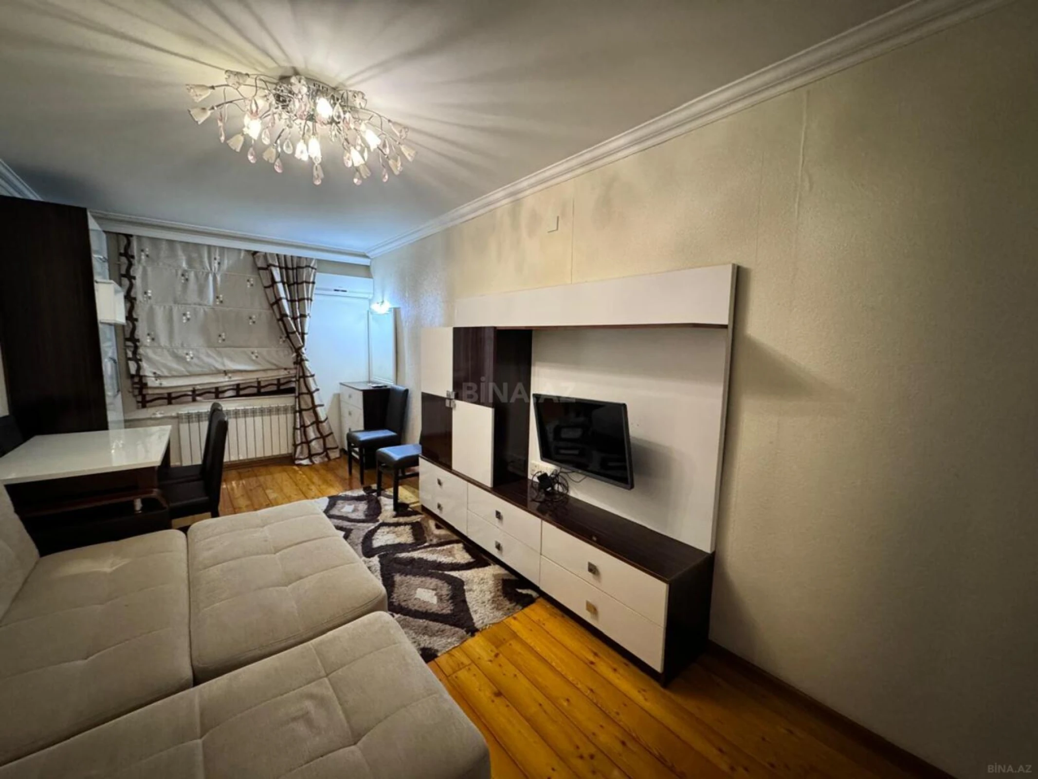 Satılır 1 otaqlı mənzil 45 m²