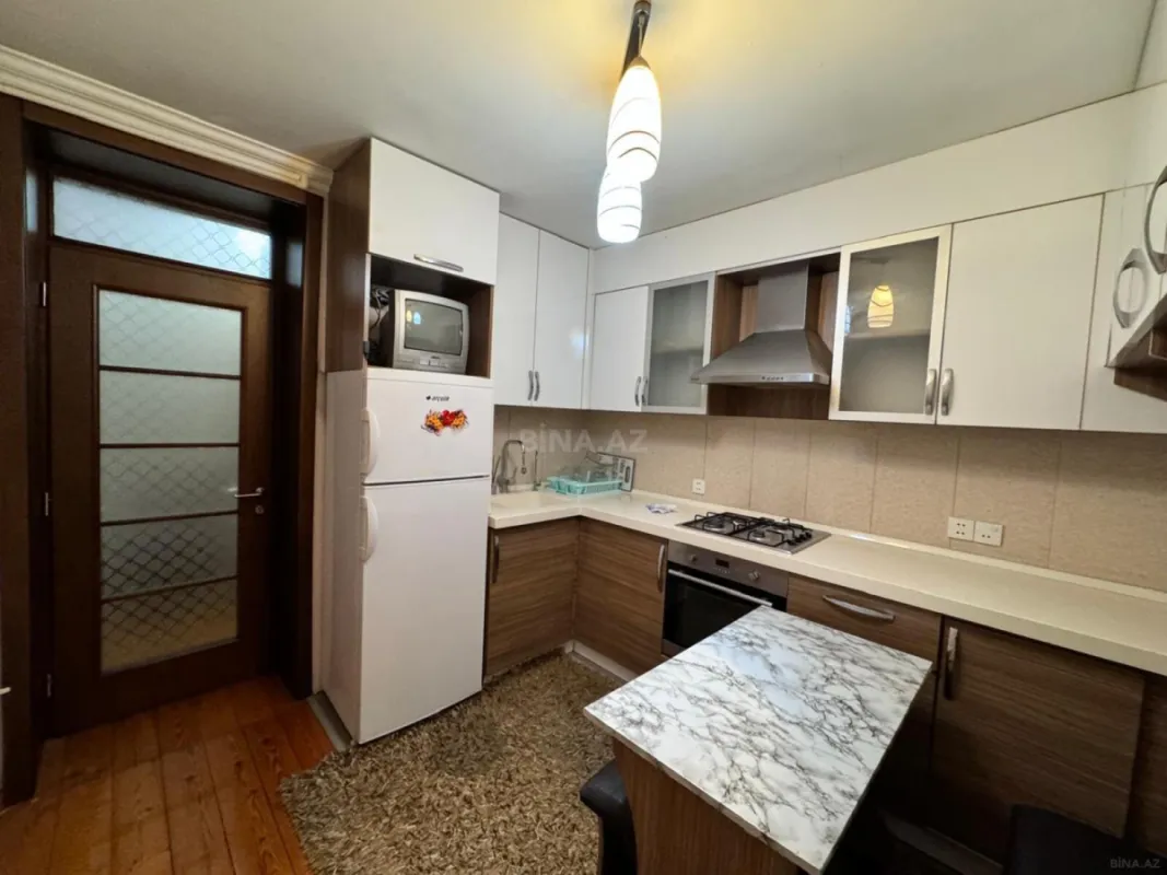 Satılır 1 otaqlı mənzil 45 m²