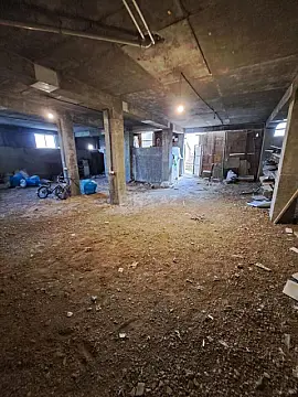 Satılır 5 otaqlı həyət evi 253.4 m²