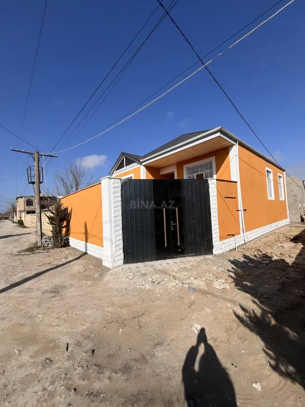 Satılır 4 otaqlı həyət evi 110 m²