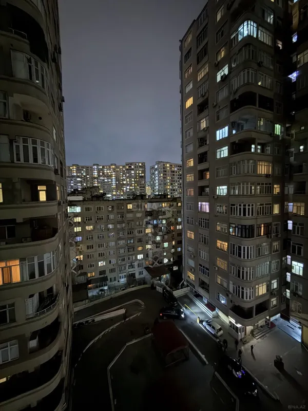 Satılır 2 otaqlı mənzil 75 m²