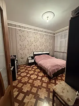 Satılır 2 otaqlı mənzil 75 m²