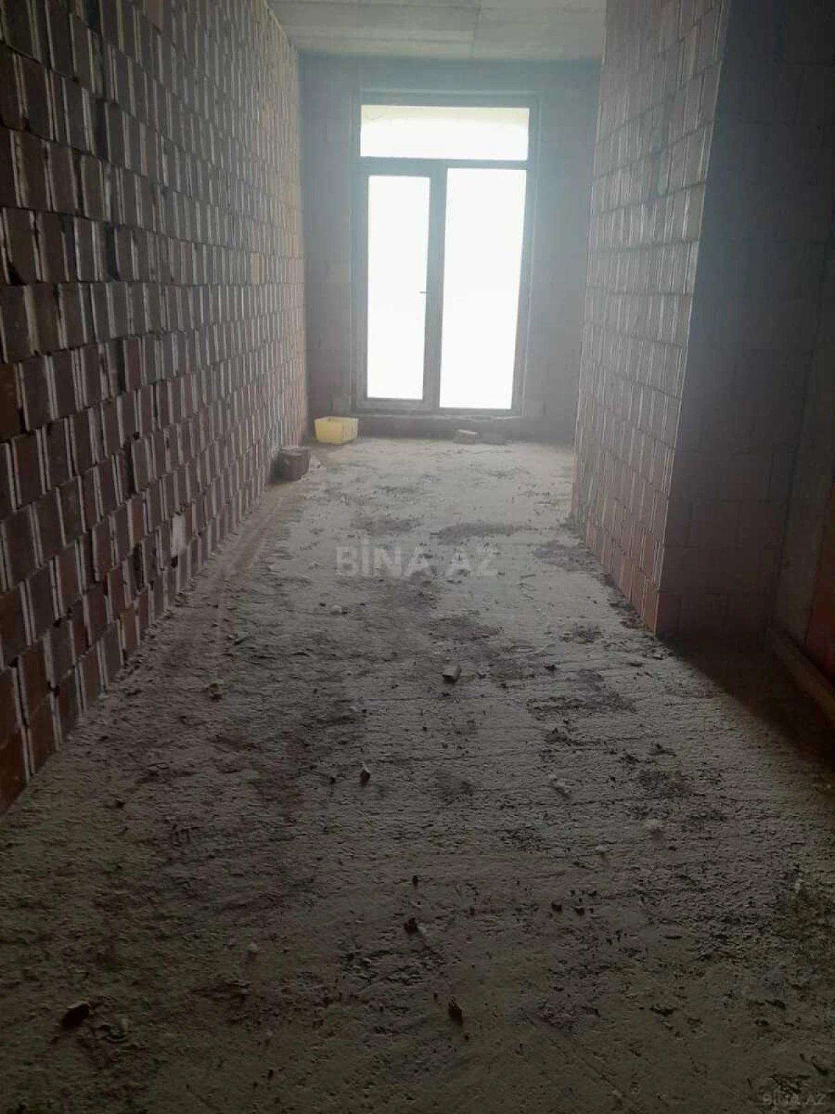 Satılır 3 otaqlı mənzil 115 m²