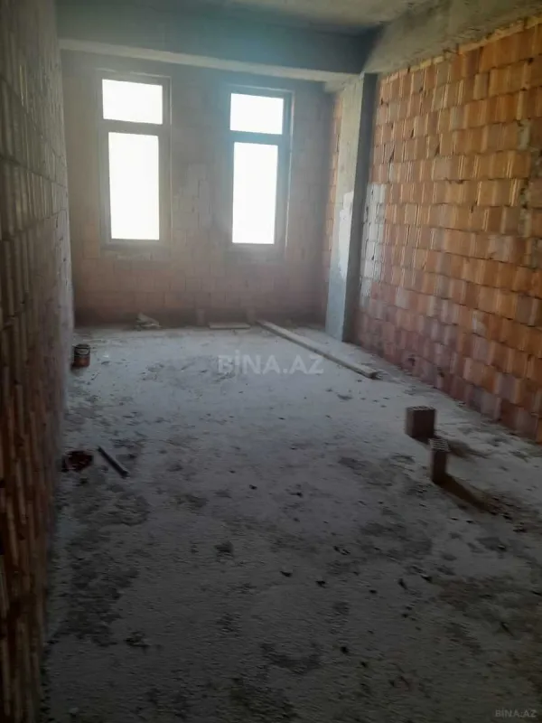 Satılır 3 otaqlı mənzil 115 m²