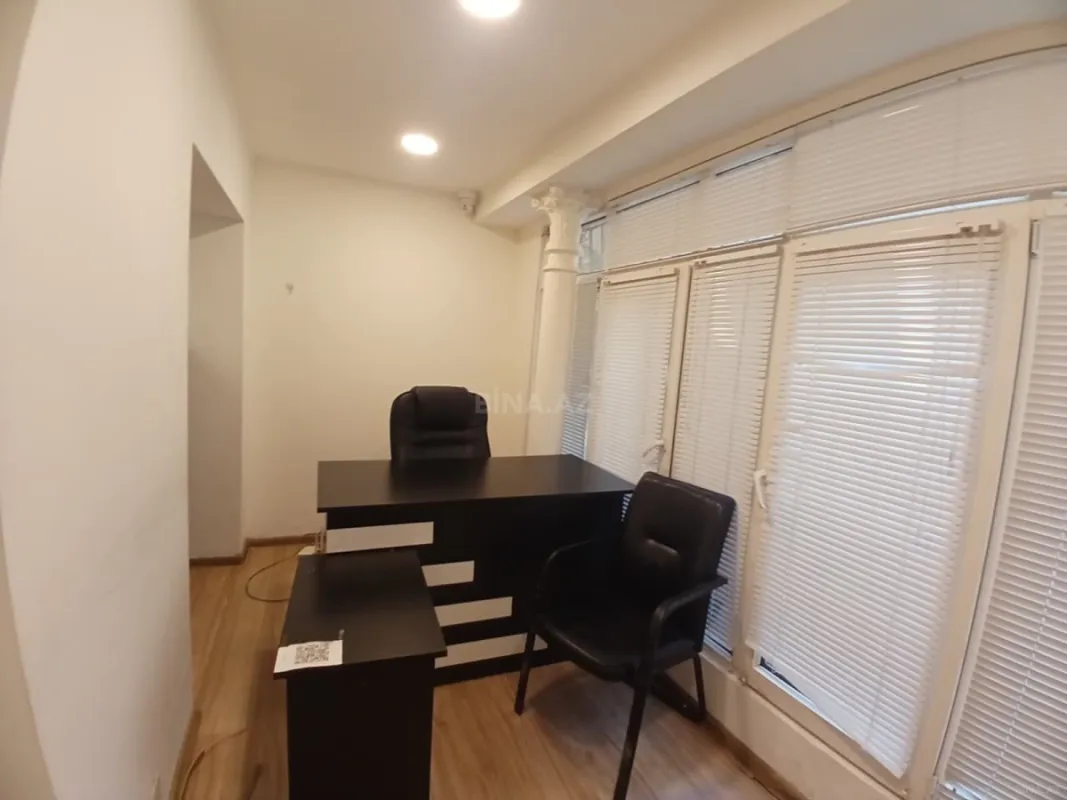 Kirayə verilir 3 otaqlı ofis 60 m²