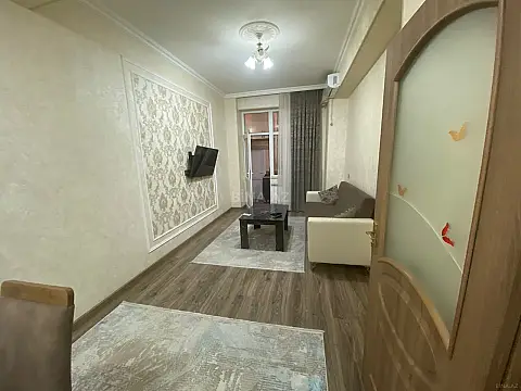 Kirayə verilir 2 otaqlı mənzil 50 m²