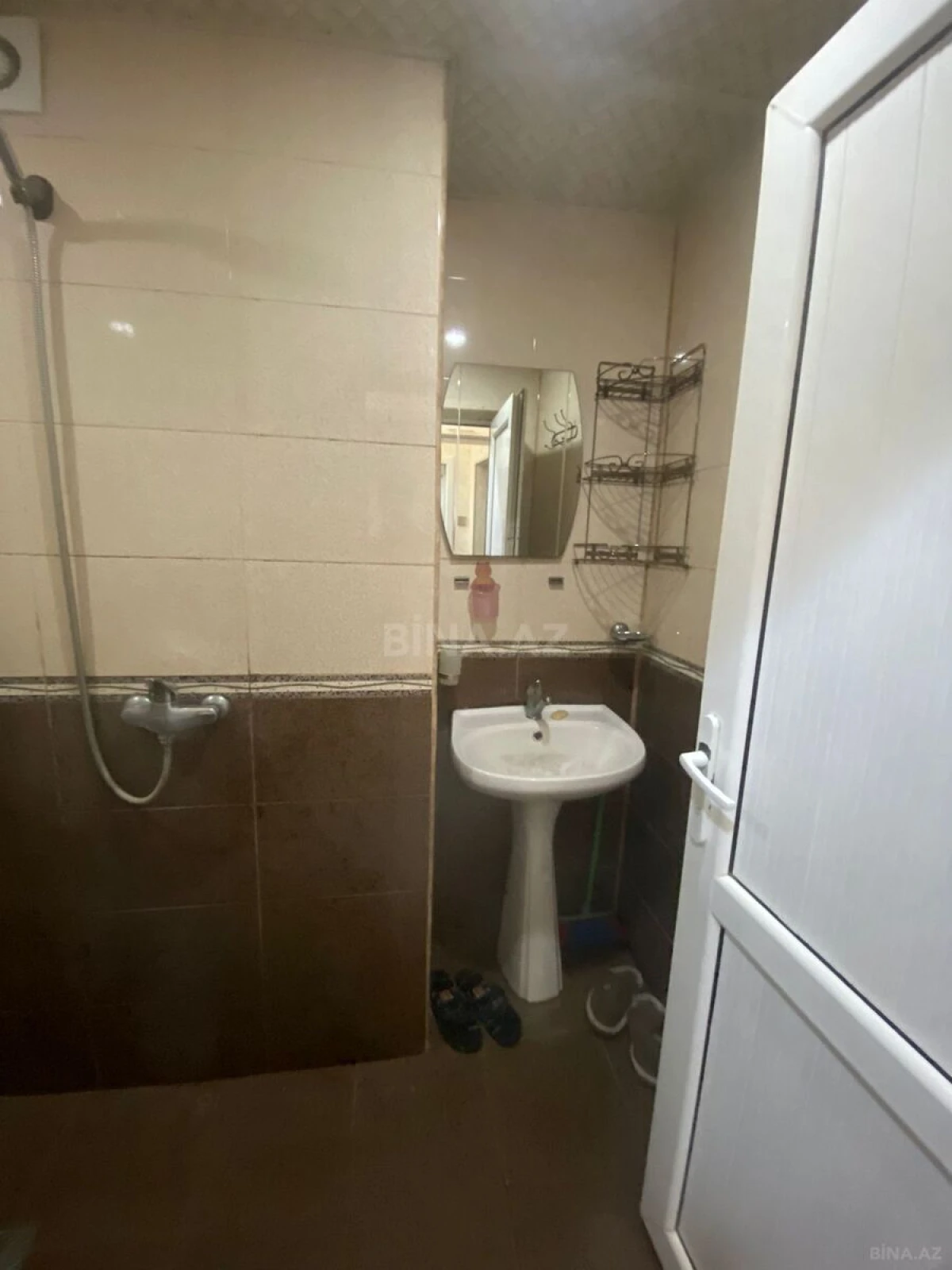 Kirayə verilir 2 otaqlı mənzil 50 m²