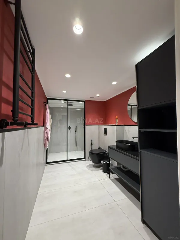 Satılır 3 otaqlı mənzil 105 m²