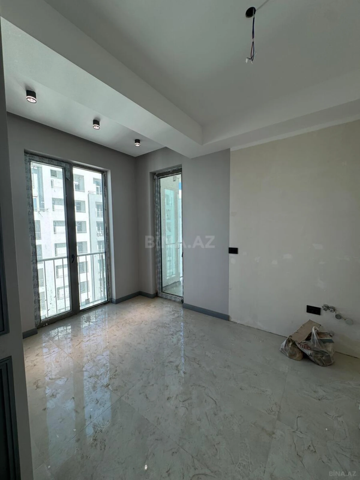 Satılır 3 otaqlı mənzil 100 m²