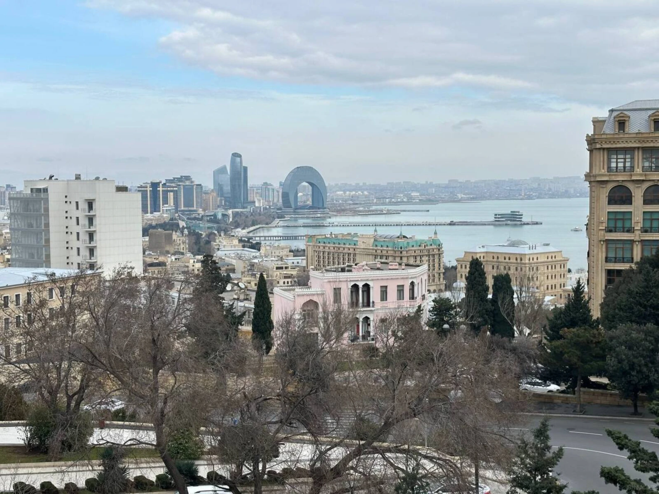 Satılır 2 otaqlı mənzil 55 m²