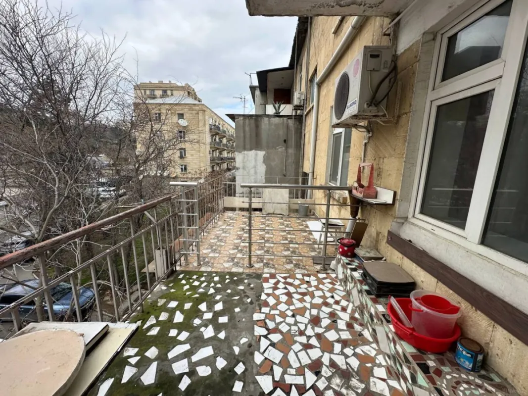 Satılır 2 otaqlı mənzil 55 m²