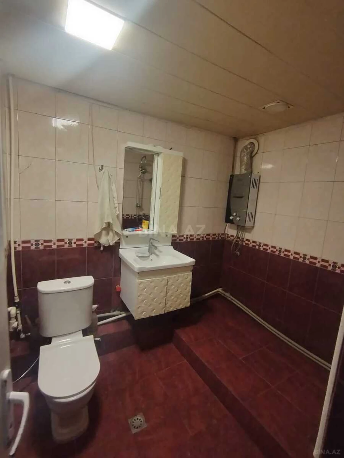 Satılır 4 otaqlı mənzil 100 m²