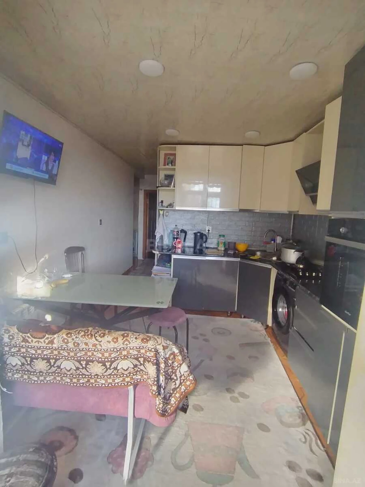 Satılır 4 otaqlı mənzil 100 m²