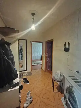 Satılır 4 otaqlı mənzil 100 m²