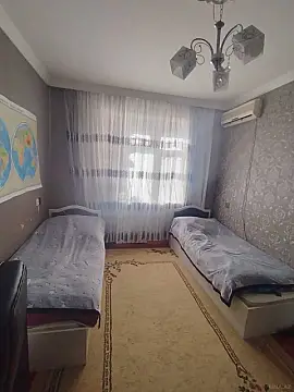 Satılır 4 otaqlı mənzil 100 m²