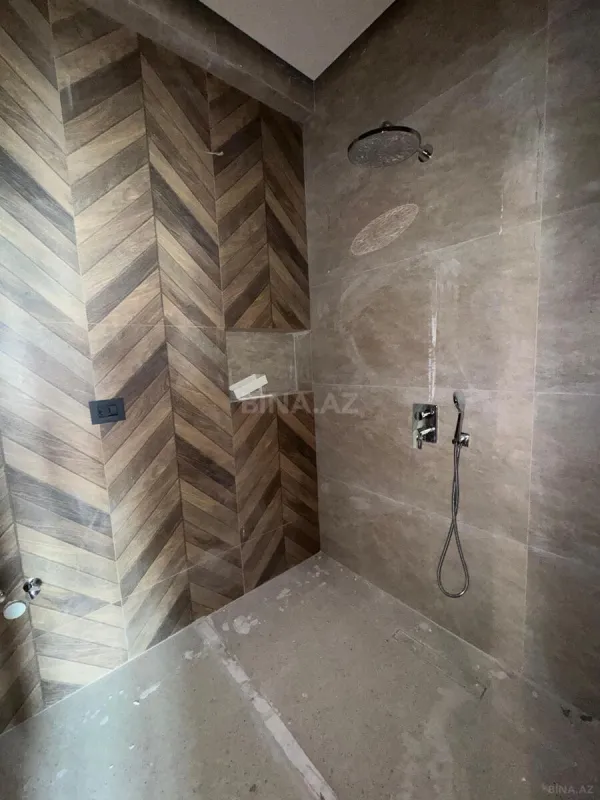 Satılır 4 otaqlı mənzil 100 m²