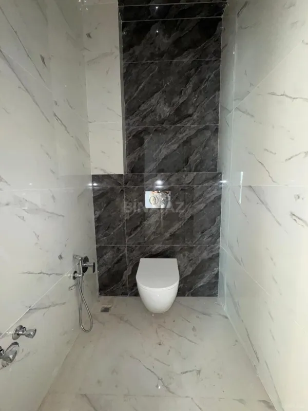 Satılır 4 otaqlı mənzil 100 m²