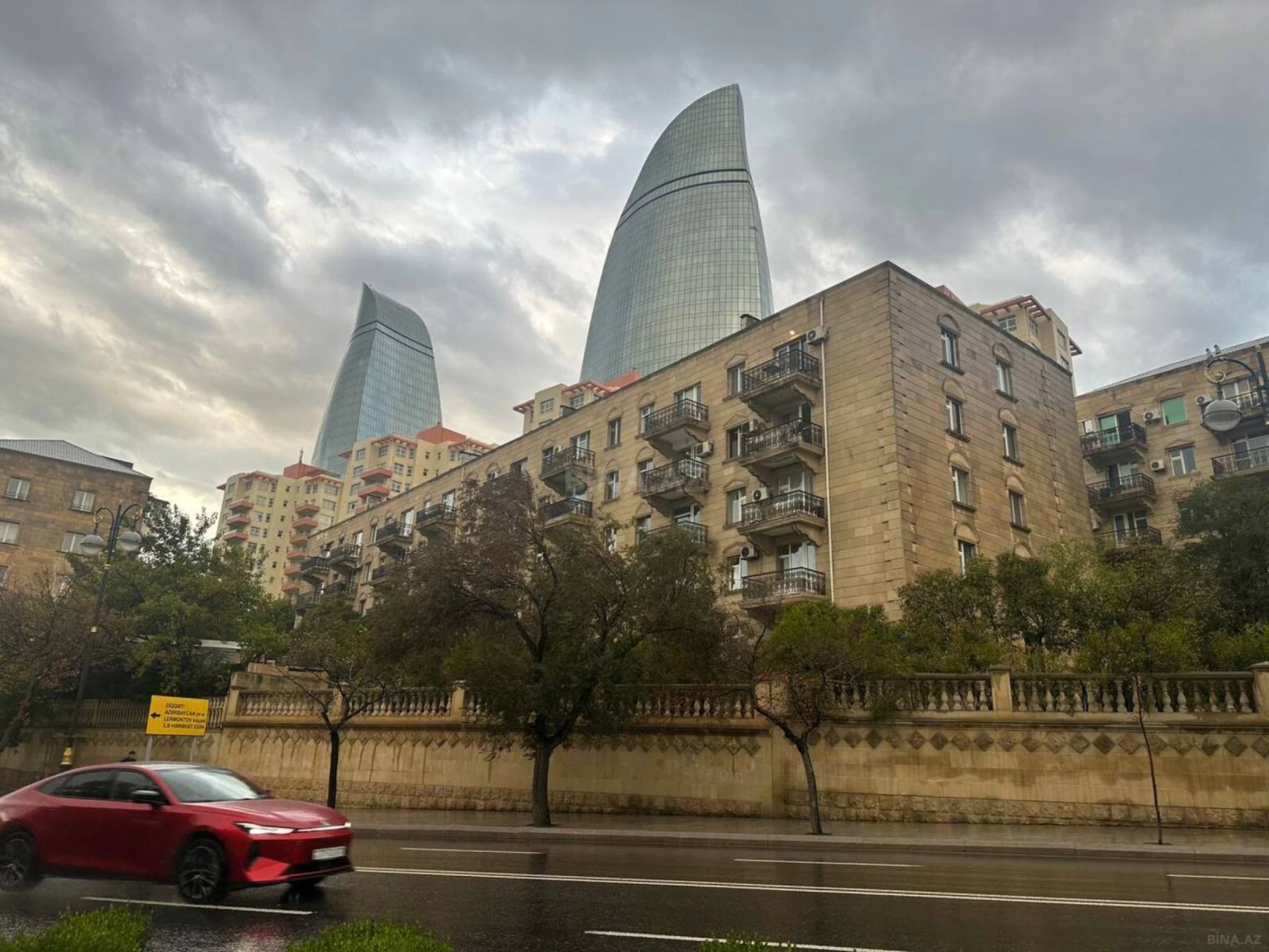 Satılır 2 otaqlı mənzil 48 m²